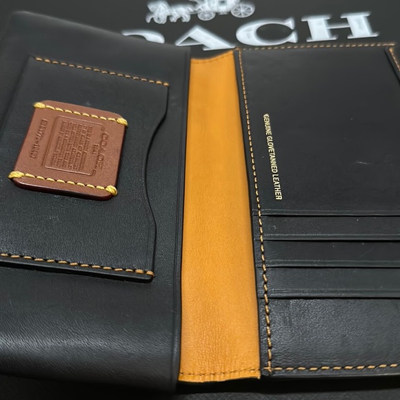 Limited Edition Coach x Nasa Wallet Black Leather Card Phone Case bifold Card - Picture 7 of 8